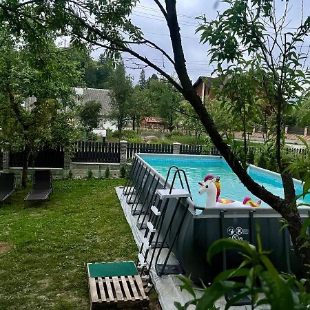 Ніч Над Карпатами Hotel Slavsko Exterior foto