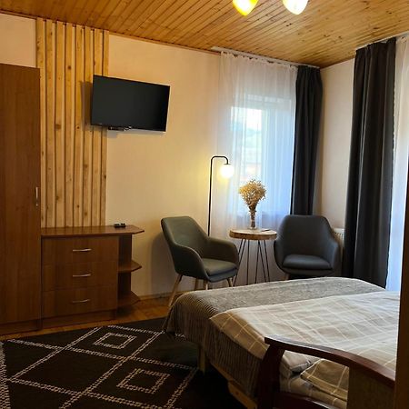 Ніч Над Карпатами Hotel Slavsko Exterior foto