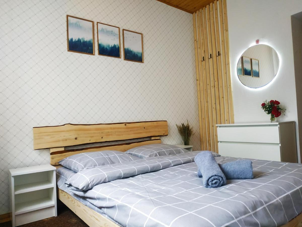 Ніч Над Карпатами Hotel Slavsko Exterior foto