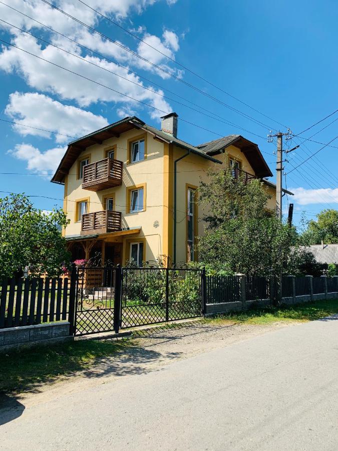 Ніч Над Карпатами Hotel Slavsko Exterior foto