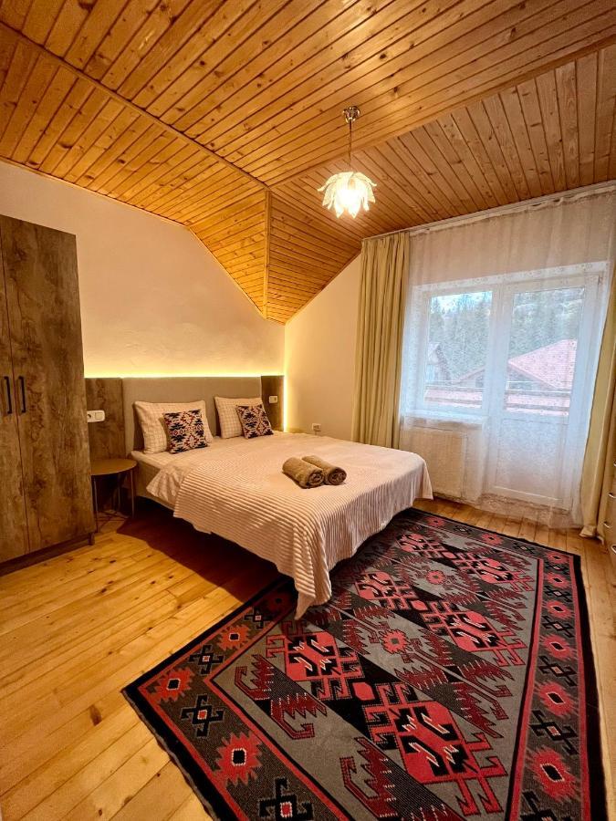 Ніч Над Карпатами Hotel Slavsko Exterior foto